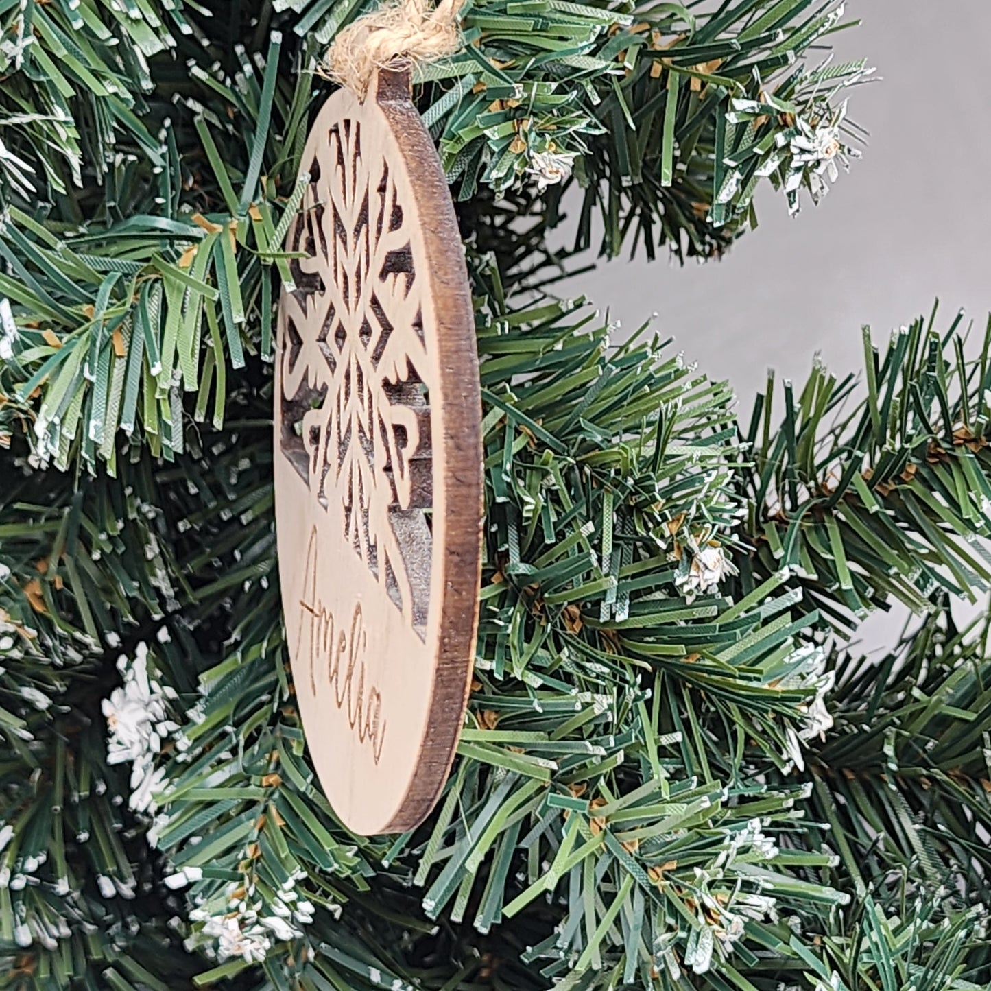 Ornament personalized with snowflake