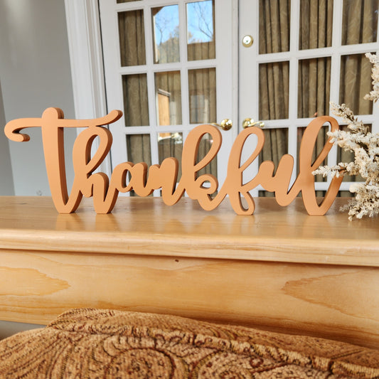 Free-standing wood Thankful sign